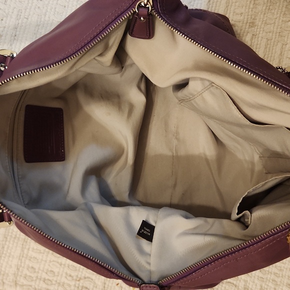 Coach Purple Leather Tote Bag - Picture 5 of 8
